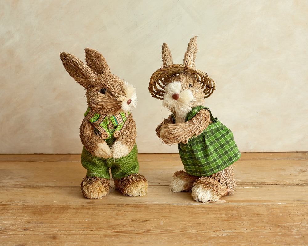 Amelia Easter Straw Bunnies